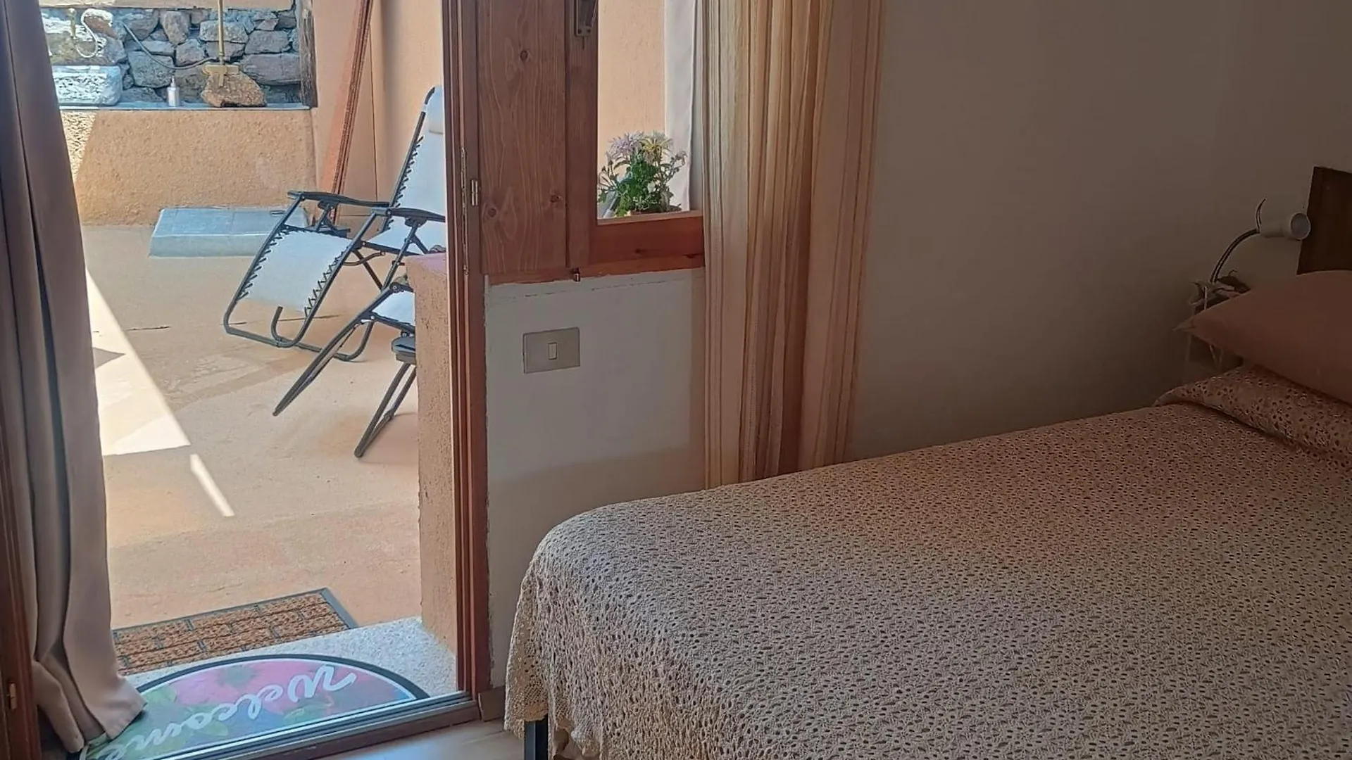 ゲストハウス Benjamin Room オルビア イタリア